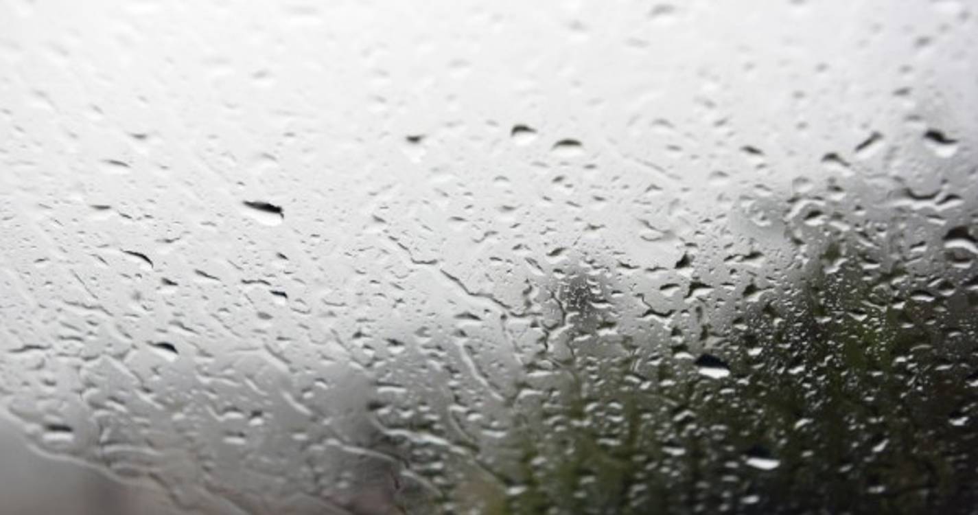 Seis distritos sob aviso laranja devido à chuva