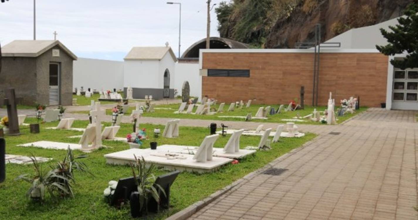 Ribeira Brava requalifica cemitério da Tabua