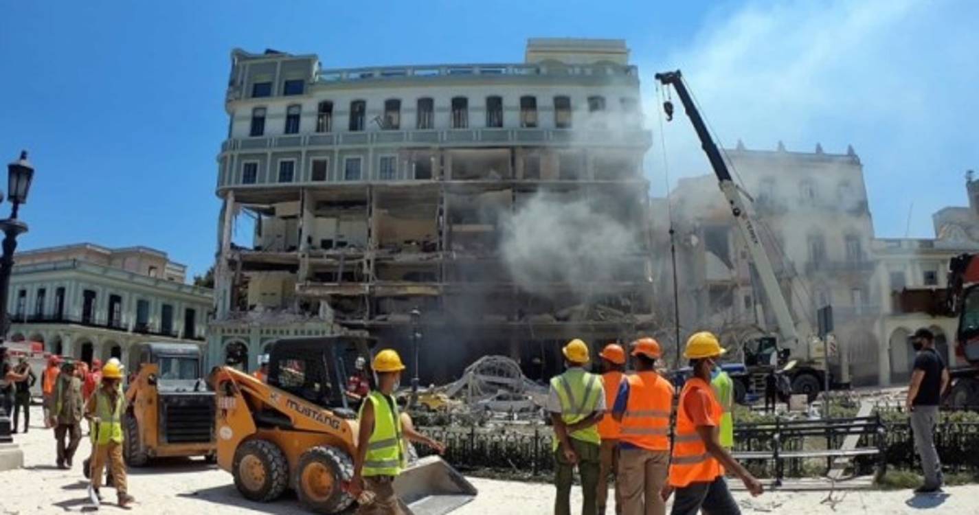 Sobe para 22 número de mortos em explosão em Cuba
