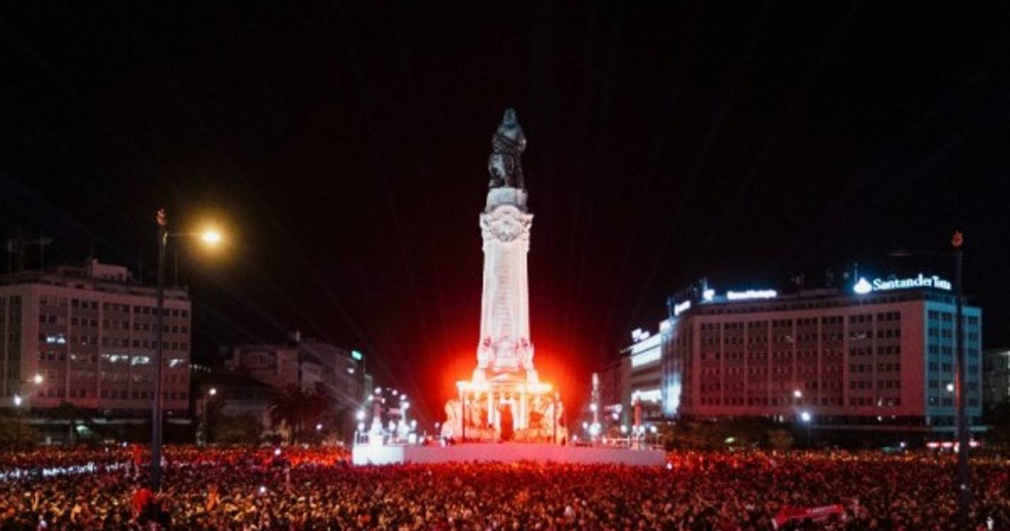 Nove jovens detidos por roubos nos festejos do campeonato de futebol em Lisboa