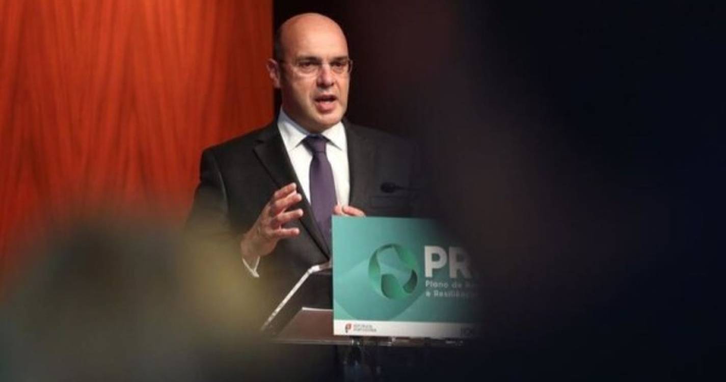 Siza Vieira antecipa confinamento geral como o de abril