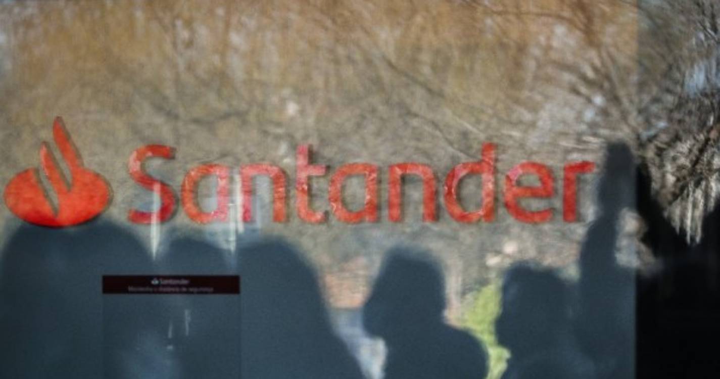 Moody's melhora 'rating' do Santander Totta