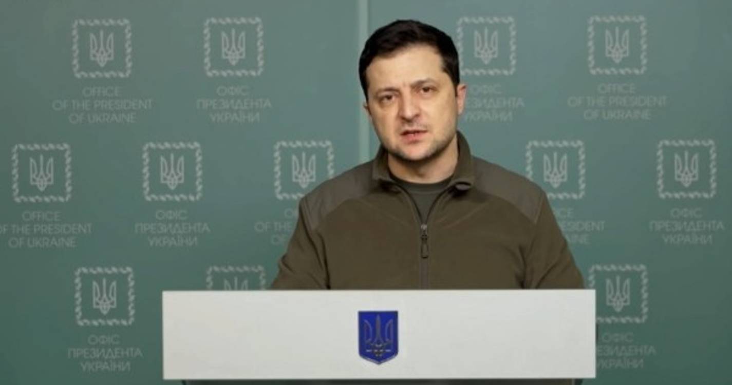 Ucrânia: Zelensky recusa alternativa à plena adesão do seu país à União Europeia