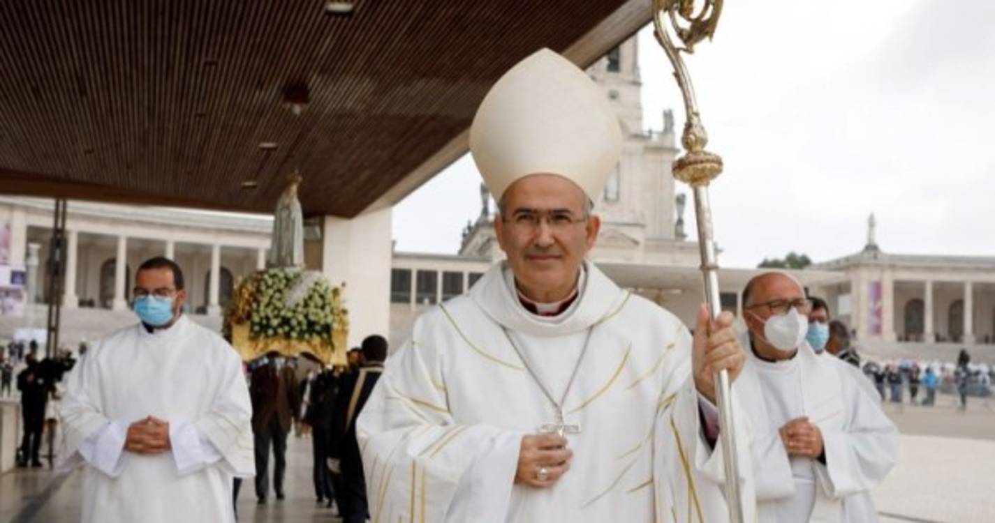 Tolentino Mendonça preside às festividades do Senhor Santo Cristo