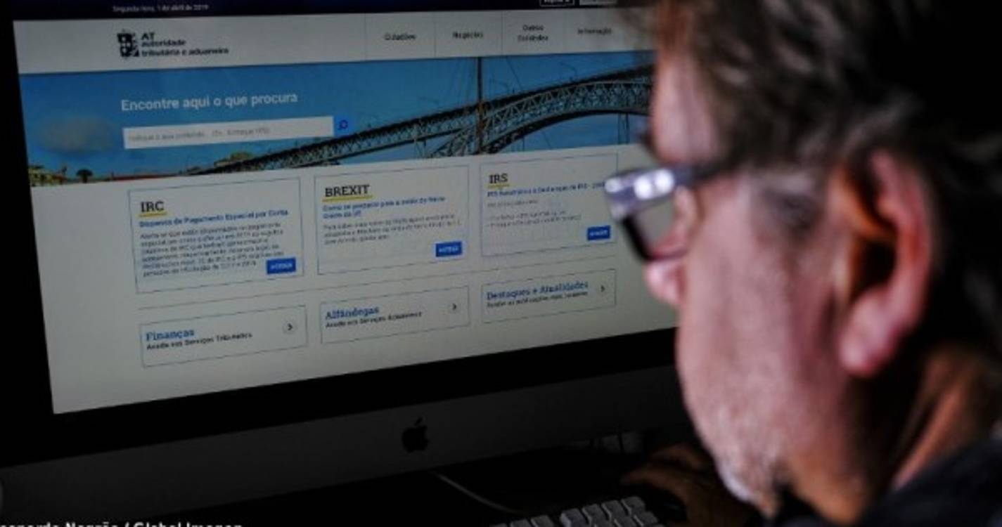 Autoridade Tributária alerta para mensagens fraudulentas em esquema de ‘phishing’