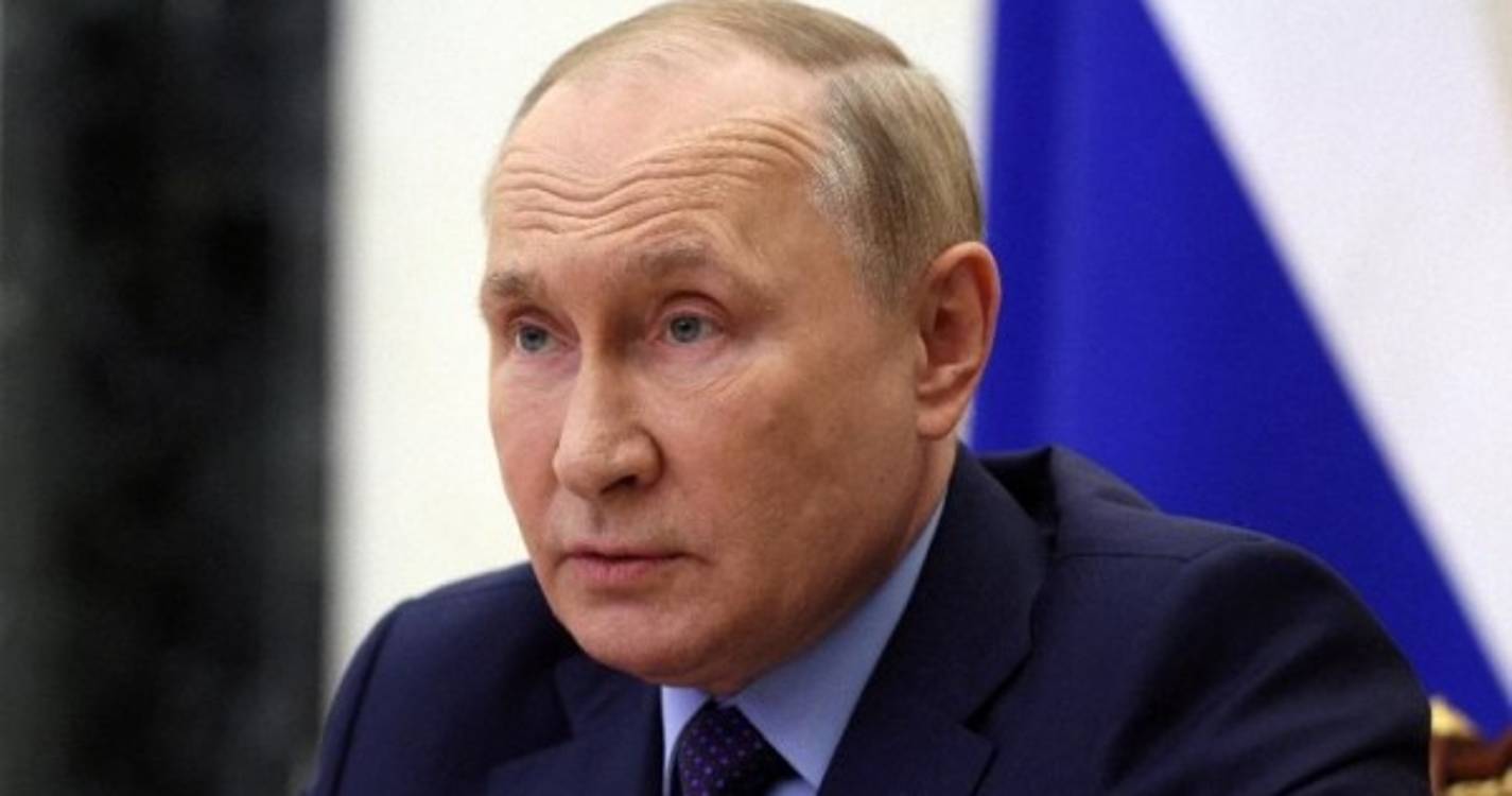 Putin acusa UE de bloquear doação de 300.000 toneladas de fertilizantes