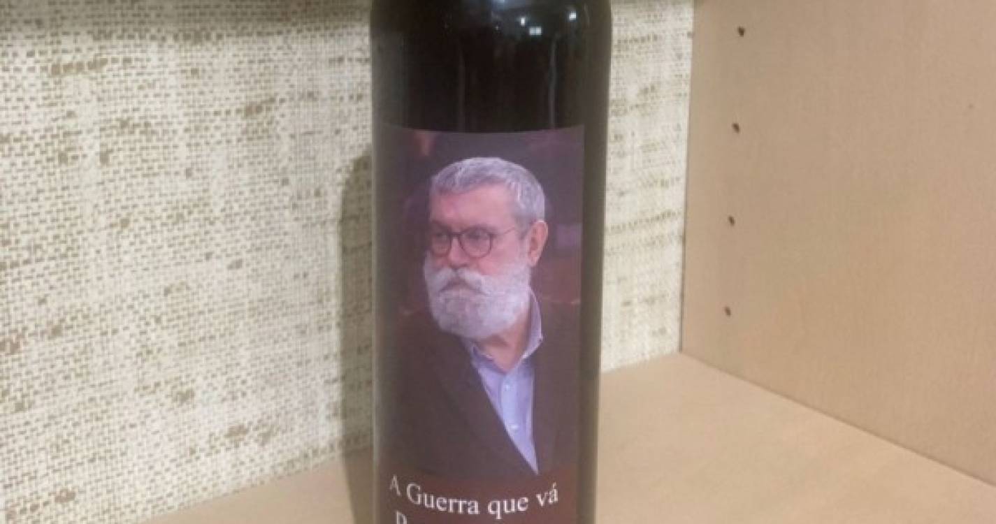 Milhazes indignado com o uso da sua imagem em vinho à venda na Calheta