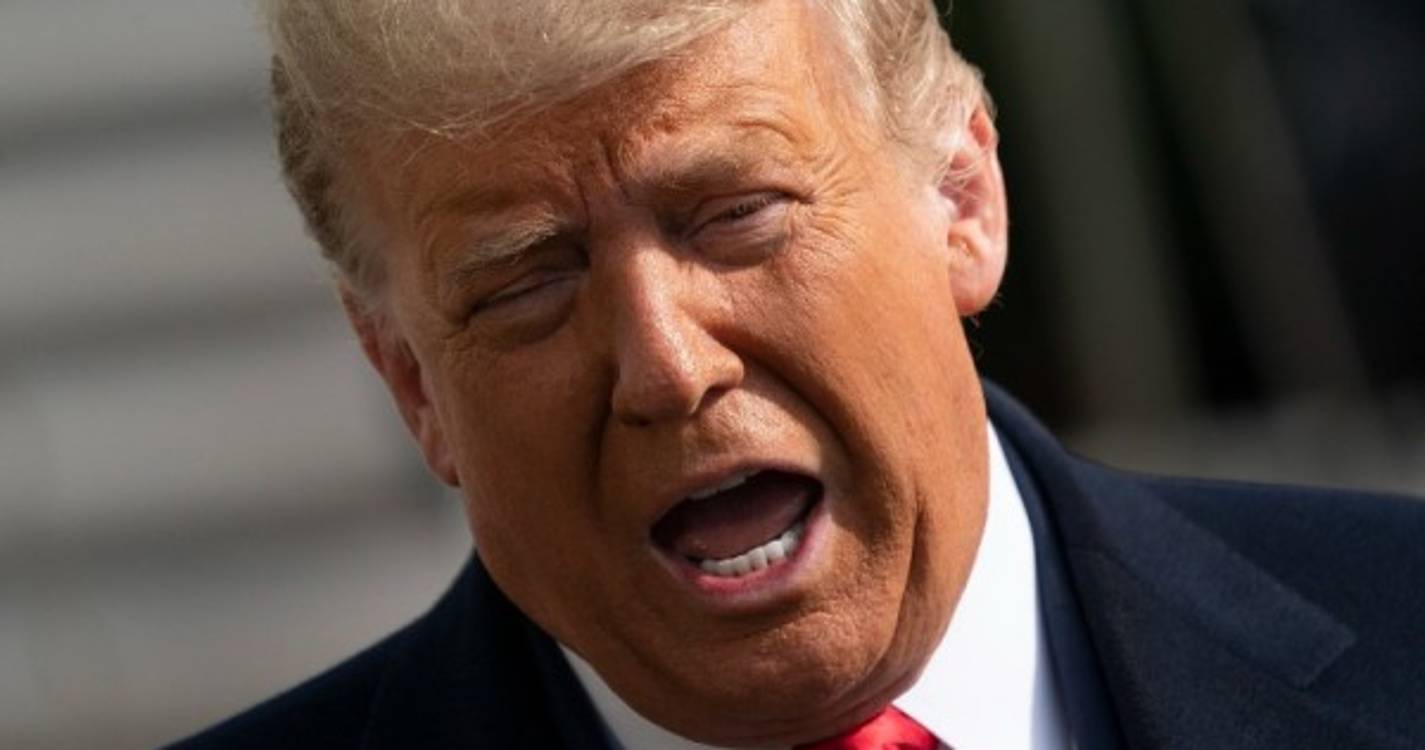 Trump questiona FBI após descoberta de documentos confidenciais de Biden