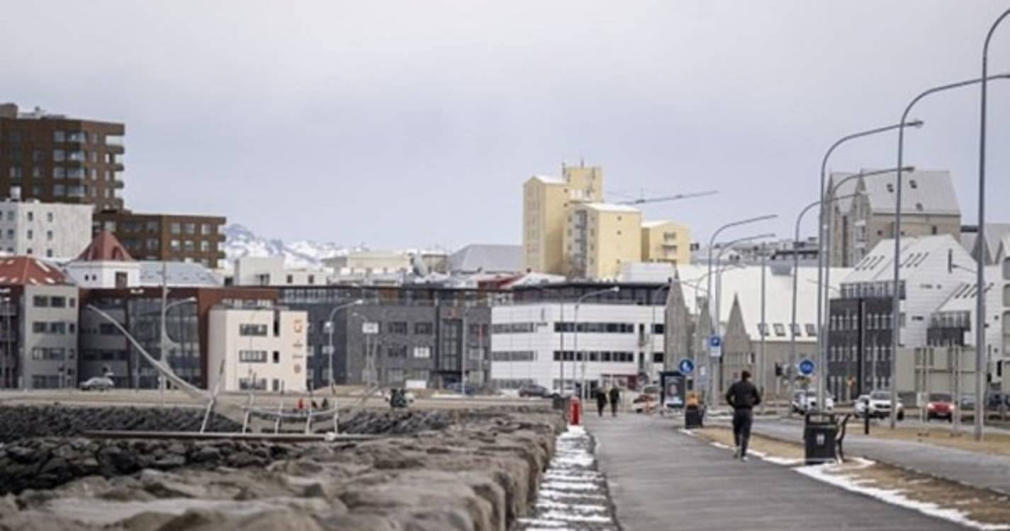 Finlândia encerra bares e restaurantes por mais três semanas