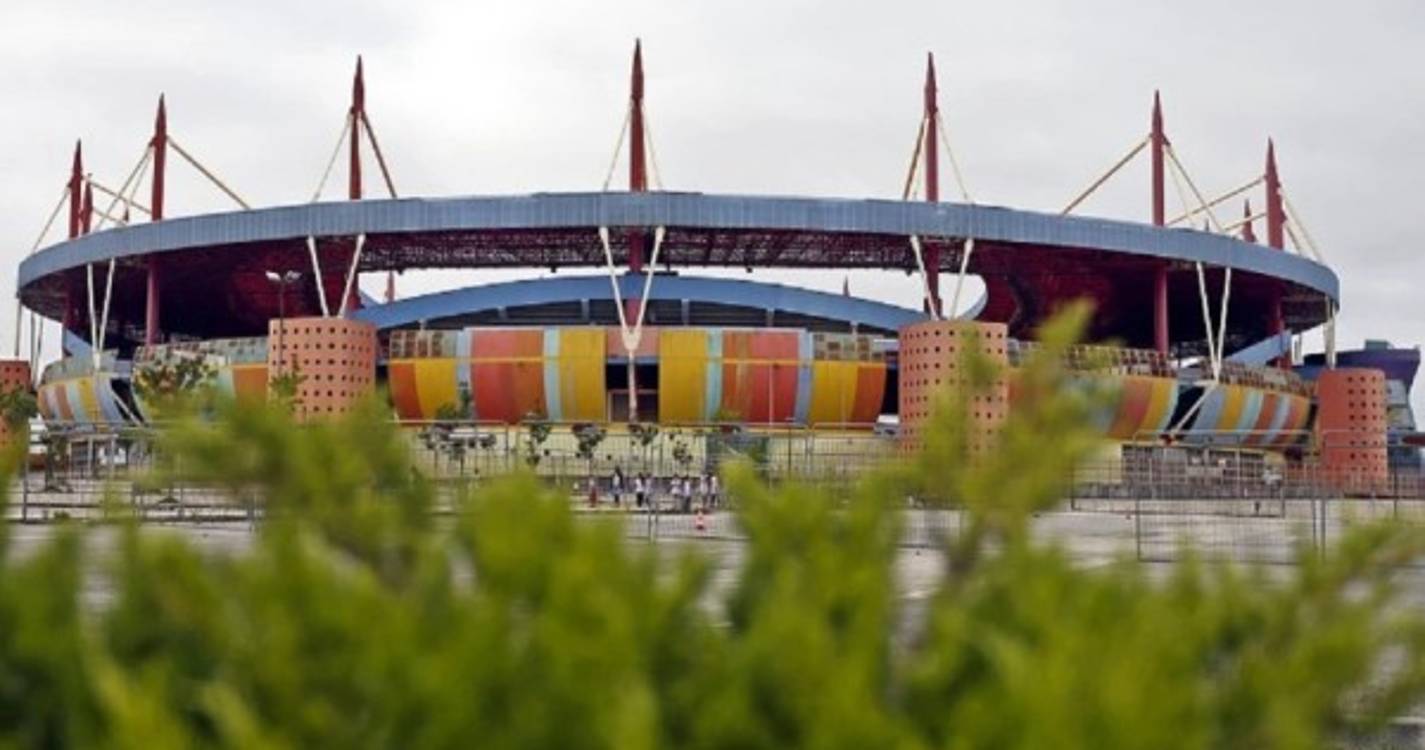 Supertaça de futebol feminino agendada para setembro em Aveiro