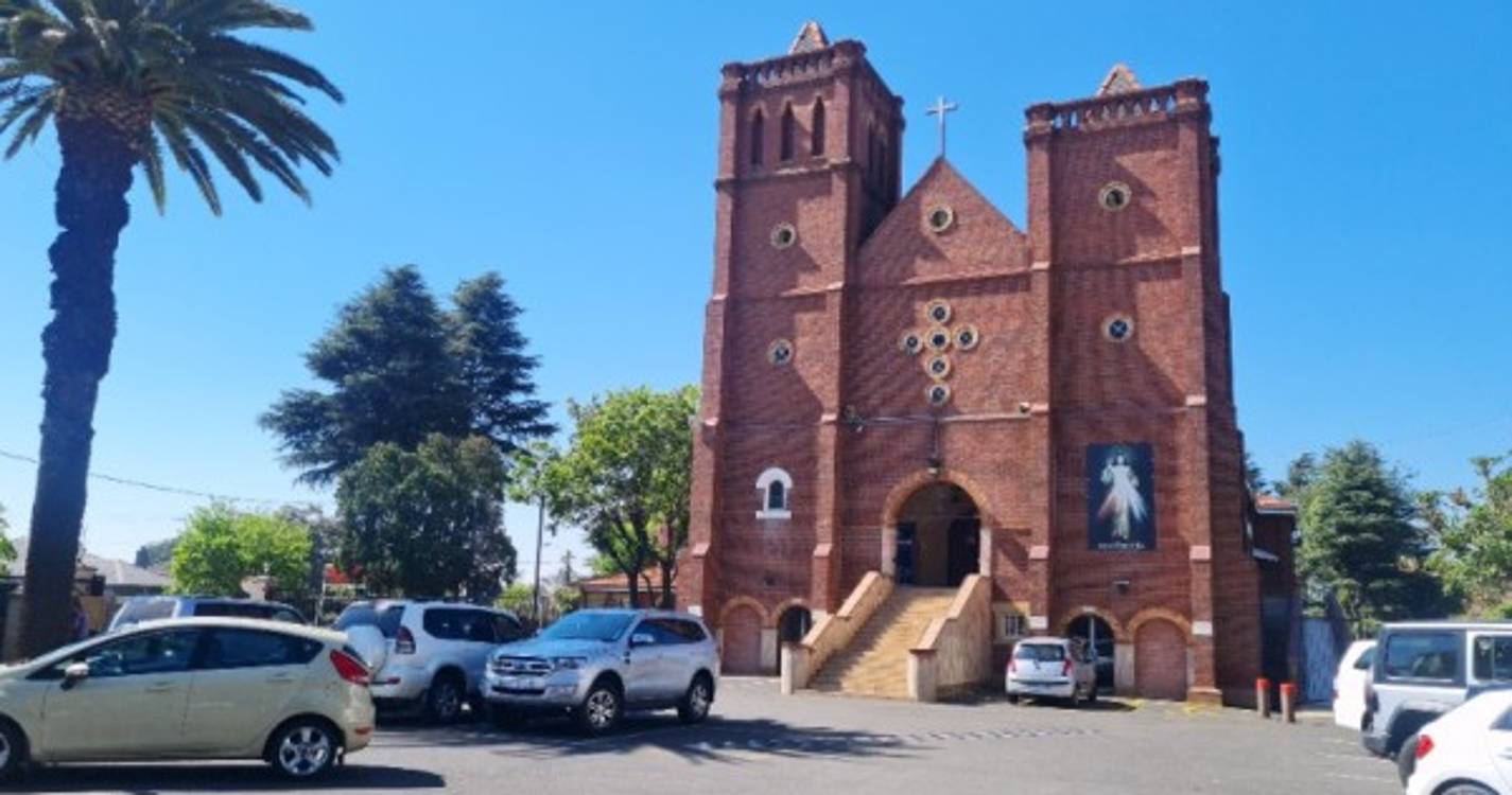 África da Sul: Igreja Católica de Malvern foi vandalizada (com fotos)