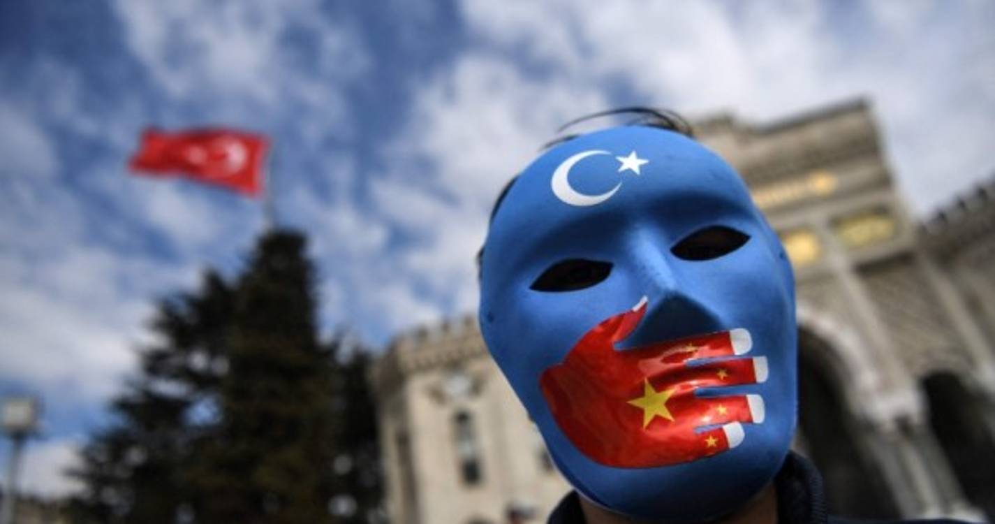 Uigures da Turquia apelam a Bachelet: "Libertem os nossos familiares!"