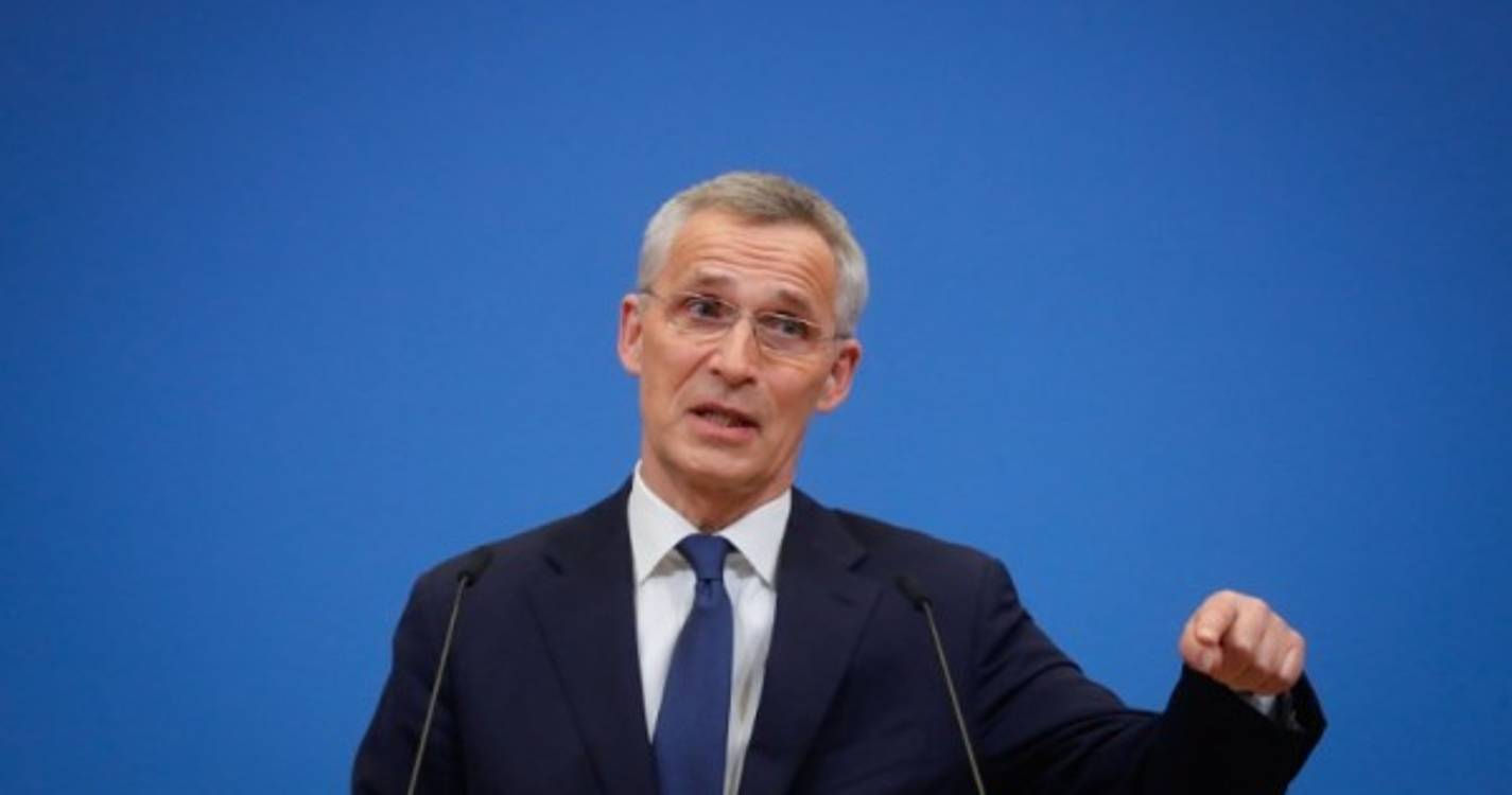 Ucrânia: NATO admite reforçar presença na Suécia e na Finlândia antes da adesão