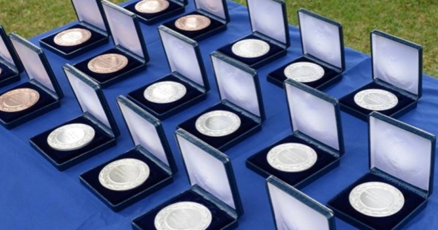 Medalhas de mérito turístico entregues amanhã a 26 entidades. Saiba quais