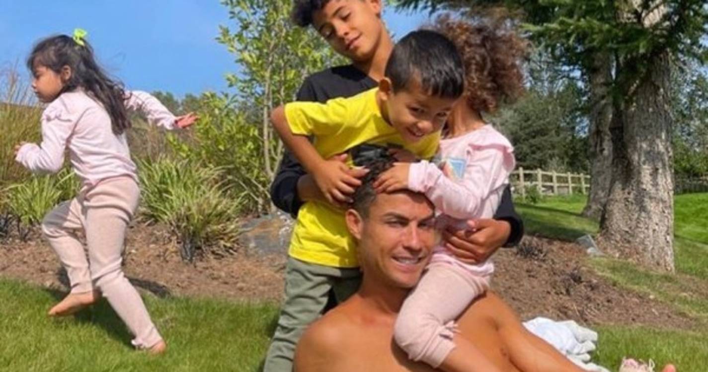 &#34;Quem diz que em Manchester não há sol?&#34;, questiona Cristiano Ronaldo