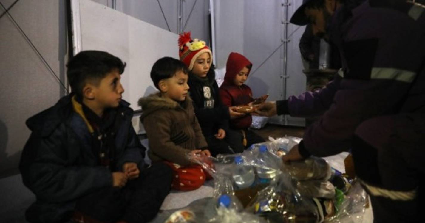 Sismo/Turquia: ONU avança que 8,8 milhões de sírios precisam de ajuda humanitária