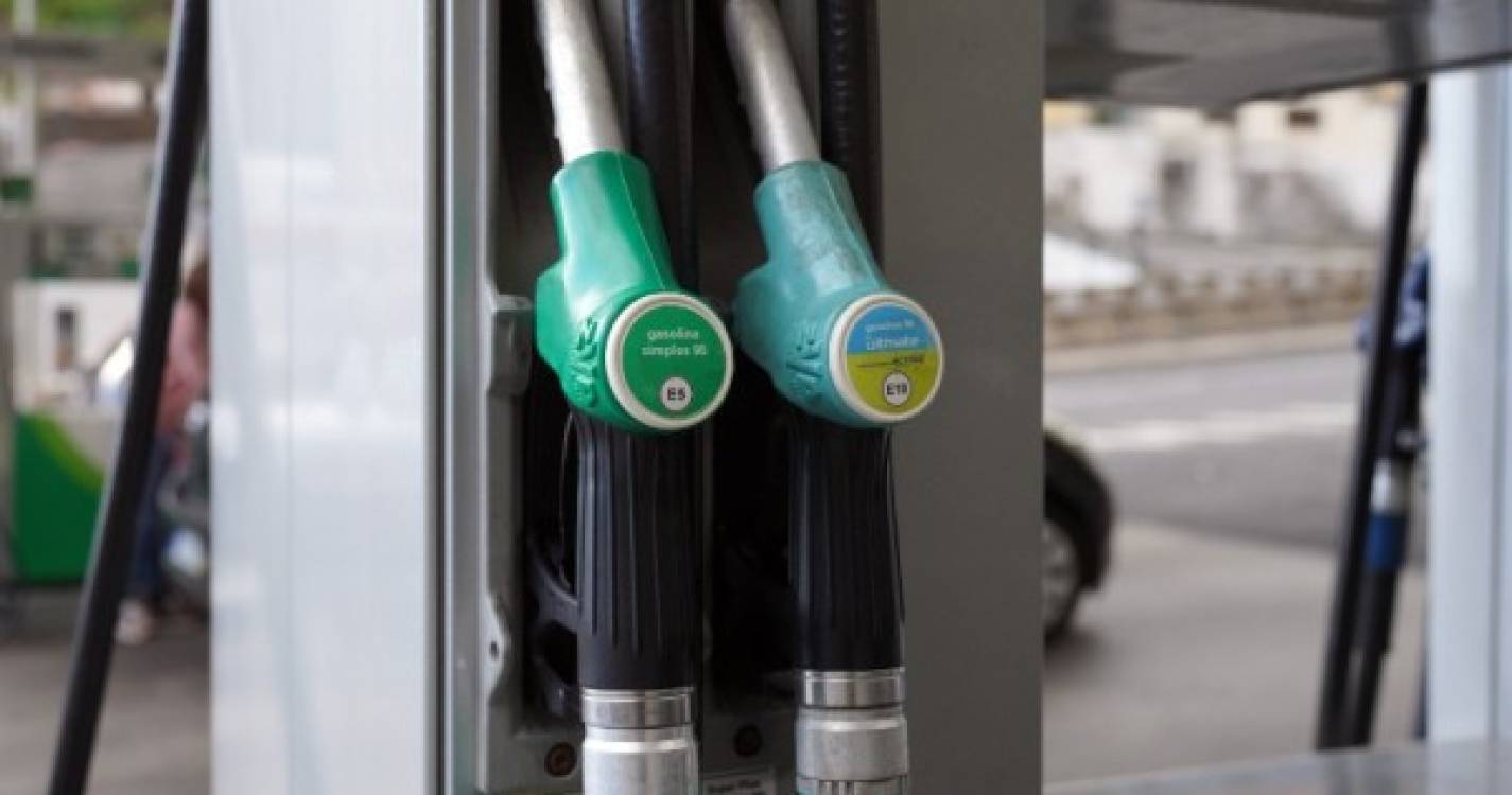 Preços dos combustíveis vão manter-se congelados pela quarta semana consecutiva