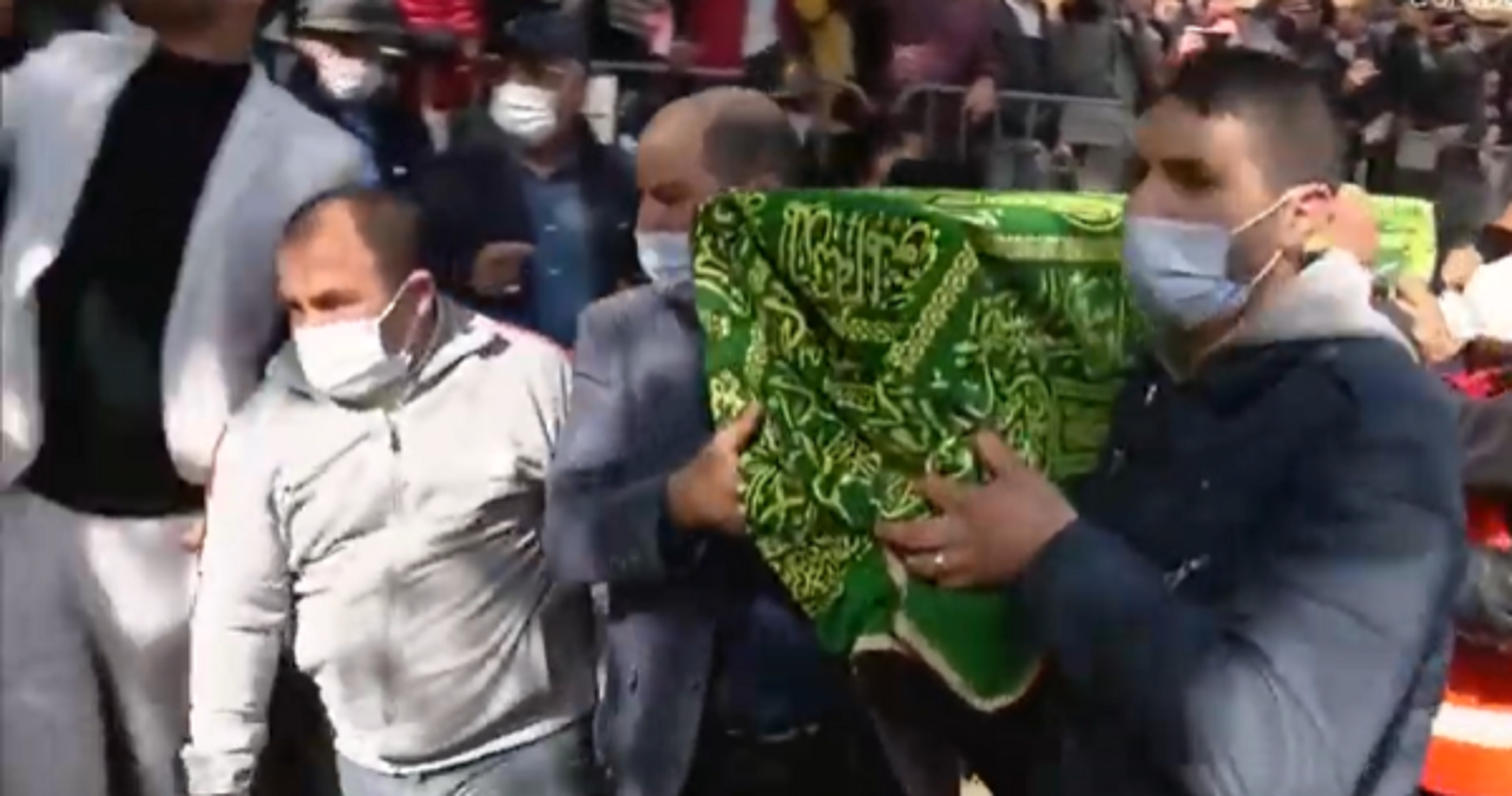 Última homenagem a Rayan juntou várias centenas pessoas (com vídeo)