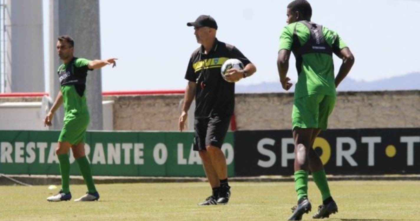 II Liga: SC Covilhã de Leonel Pontes perde com Feirense