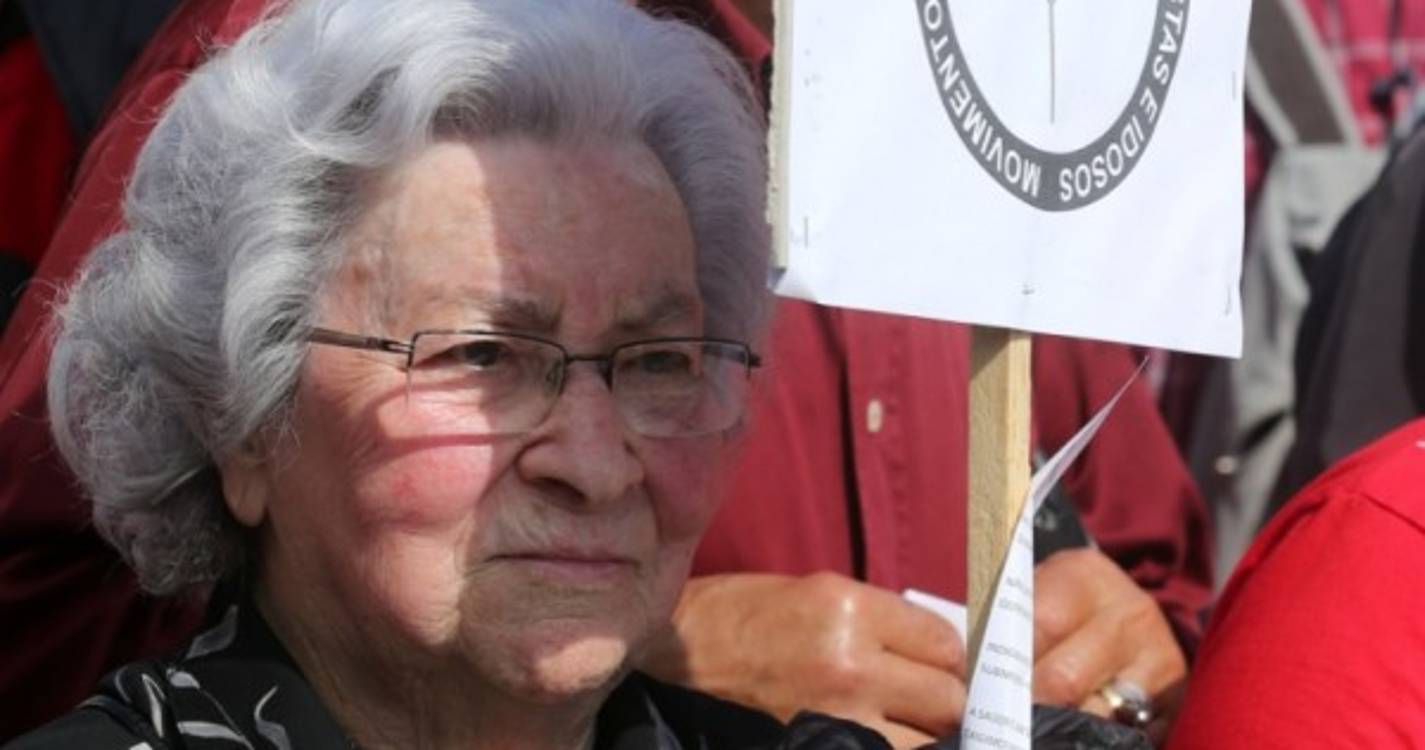 Reformados manifestam-se em Lisboa contra aumento do custo de vida