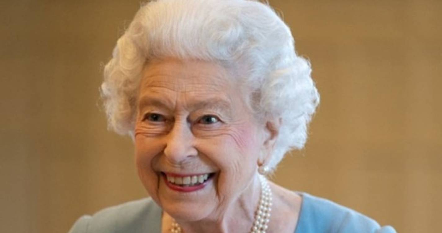 Jubileu: "Desconforto" afasta rainha Isabel II das celebrações de sexta-feira
