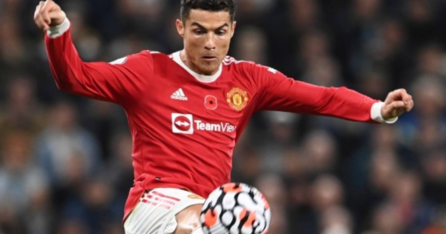 Man. United empata sem golos com Ronaldo a titular