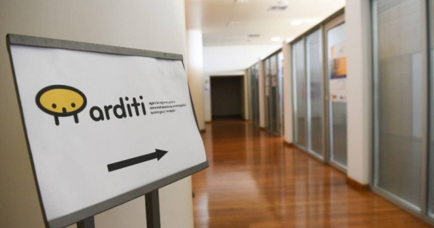 Governo autoriza contrato-programa com ARDITI para acelerar transição digital e verde