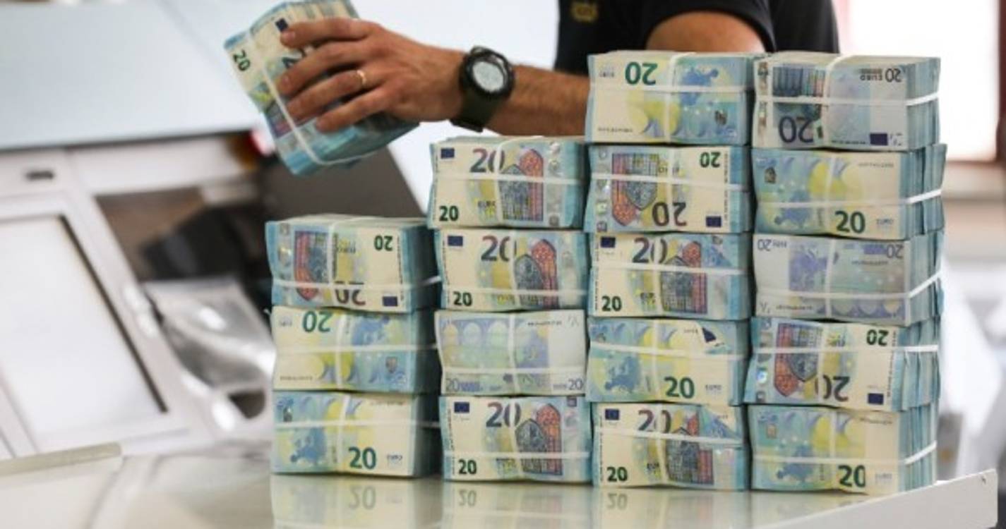 OE2023: Economistas afirmam que finanças públicas arrancam ano com excedente orçamental