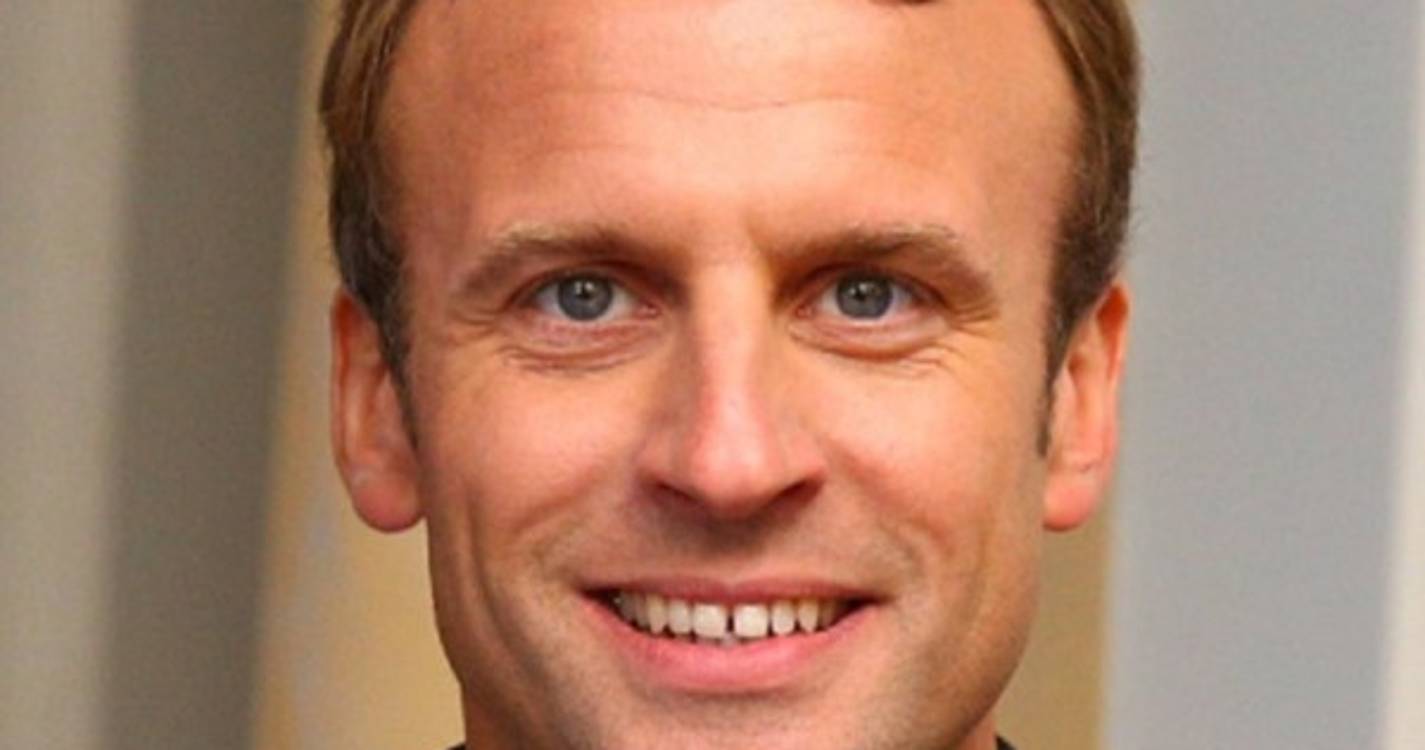 França/Eleições: Macron promete "unir convições" na segunda volta