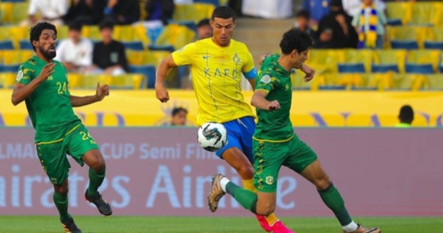 Ronaldo marca e coloca Al Nassr na final da taça dos Campeões Árabes