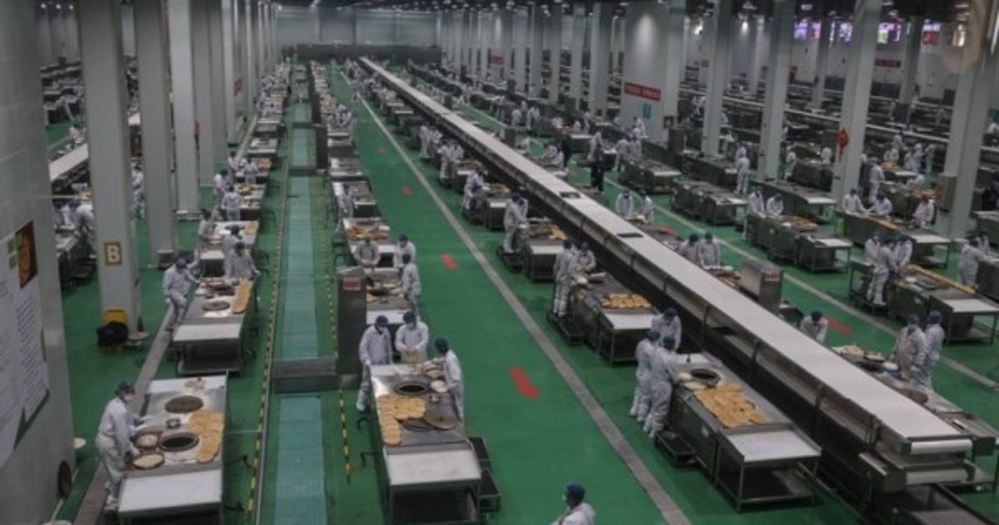 Lucros da indústria chinesa subiram 16,3% em setembro