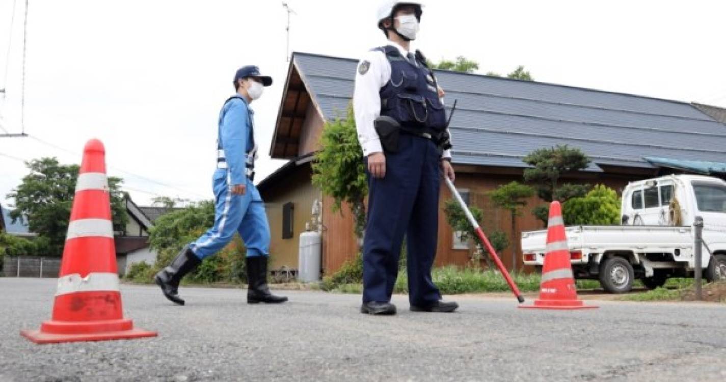 Detido suspeito de matar quatro pessoas em ataque com faca e arma de fogo no Japão