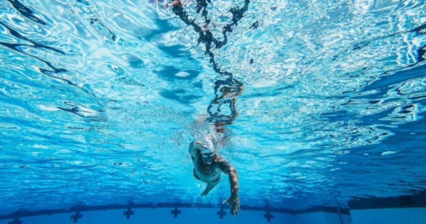 Covid-19: Mundiais de natação adiados para 2023