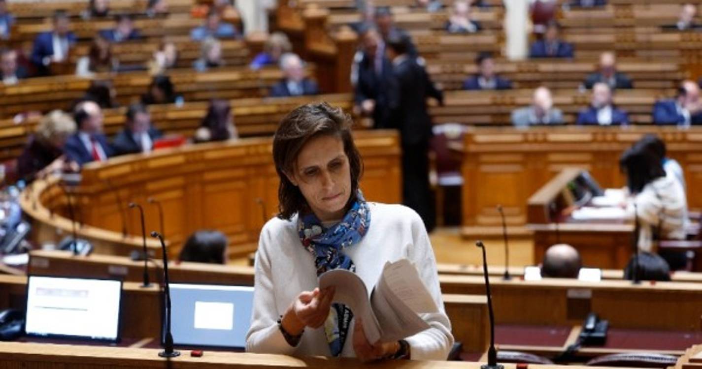 Comissão recusa fazer novo parecer sobre deputada do PS Jamila Madeira
