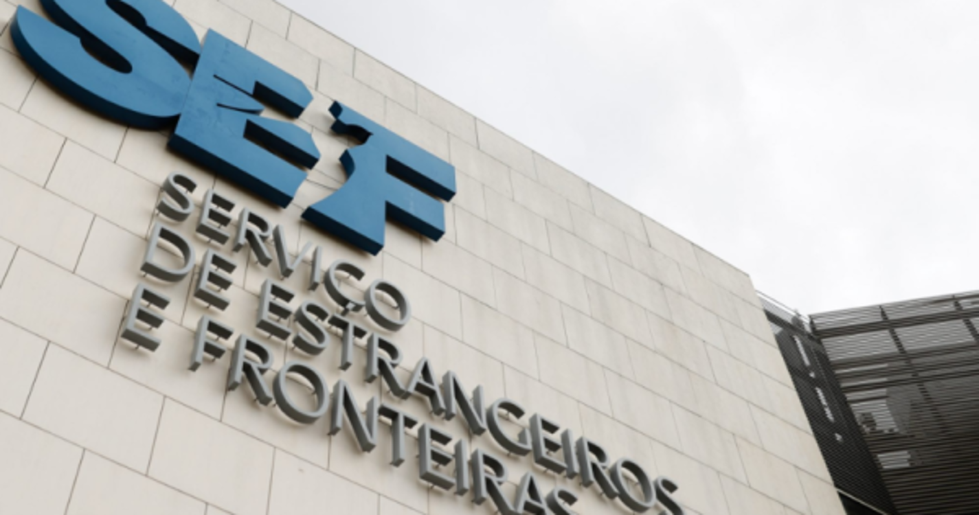 SEF faz buscas na casa do presidente da AG da Liga de Futebol Mário Costa