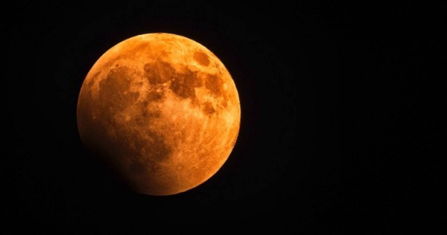 Esta noite, olhe para cima: é o primeiro eclipse total lunar de 2022