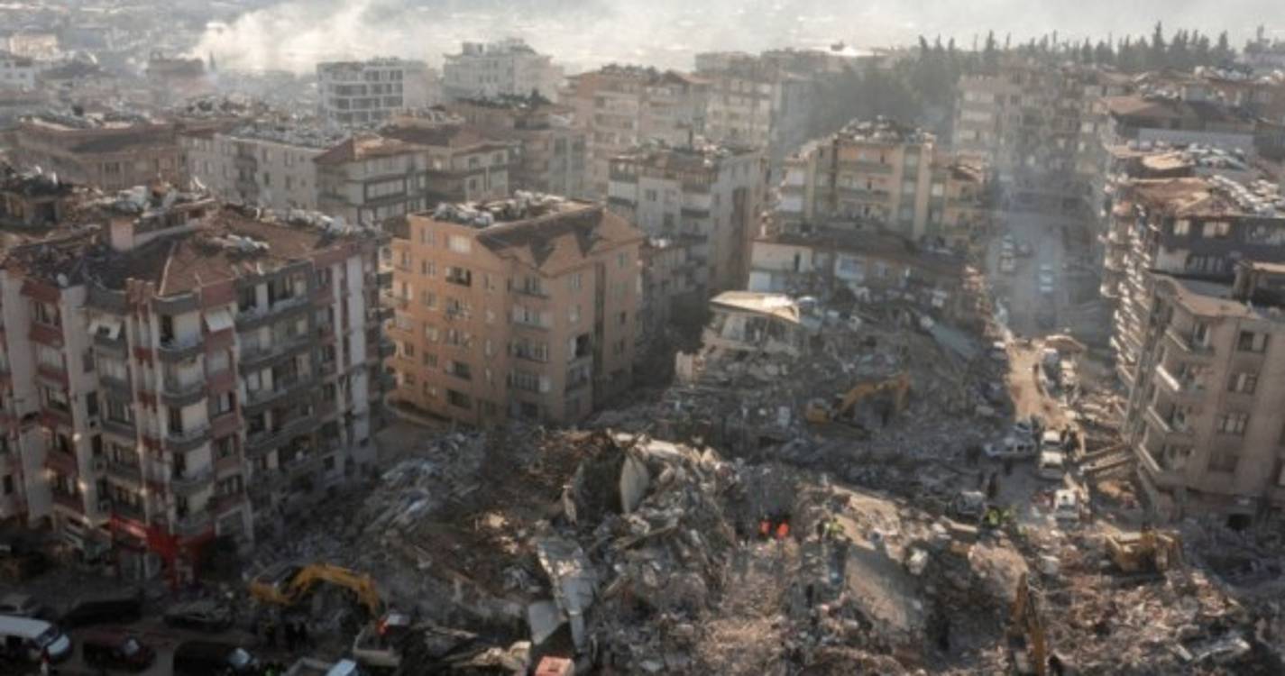 Sismo: Número de mortos na Turquia e Síria sobe para mais de 50.000