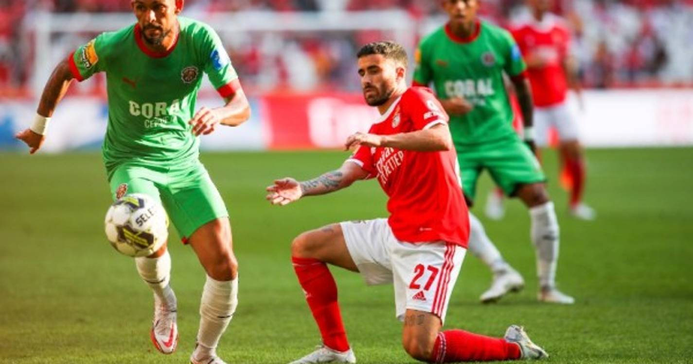 Marítimo perde pela margem mínima ao intervalo na Luz