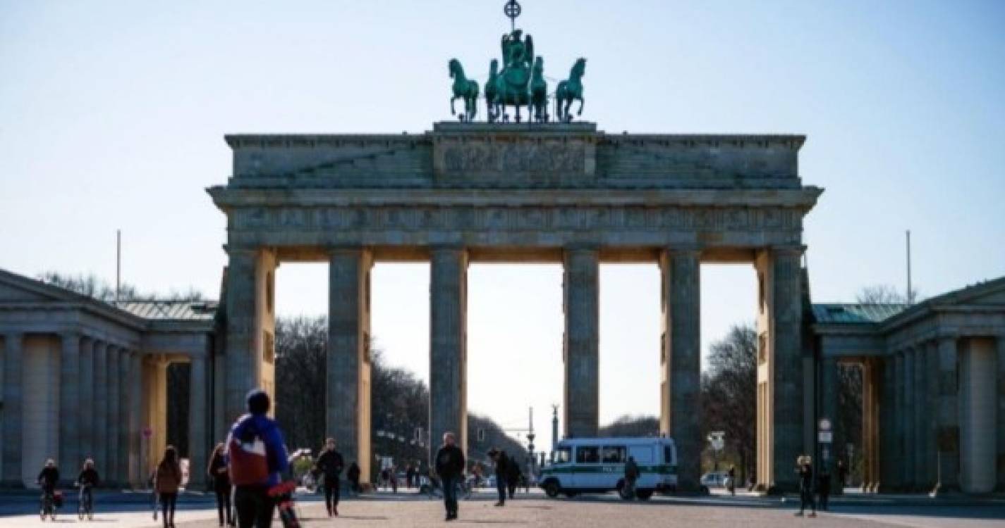 Covid-19: Alemanha volta a registar números recorde com 63.393 novos casos