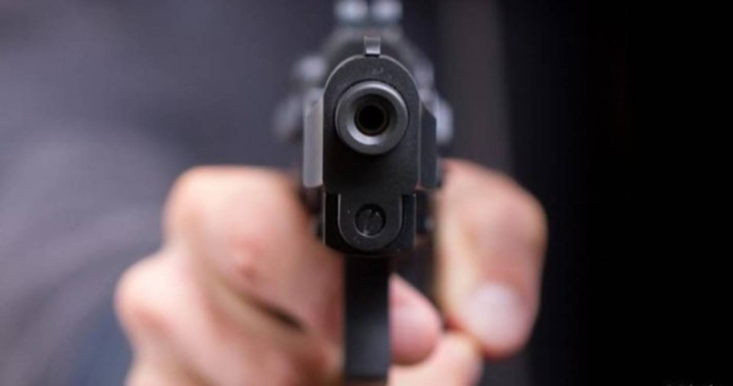 Dois homens armados assaltam carrinha de valores em Gaia