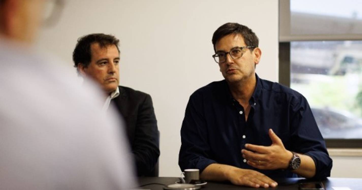 Líder da IL diz que ministro Cravinho soma casos "dificilmente justificáveis"