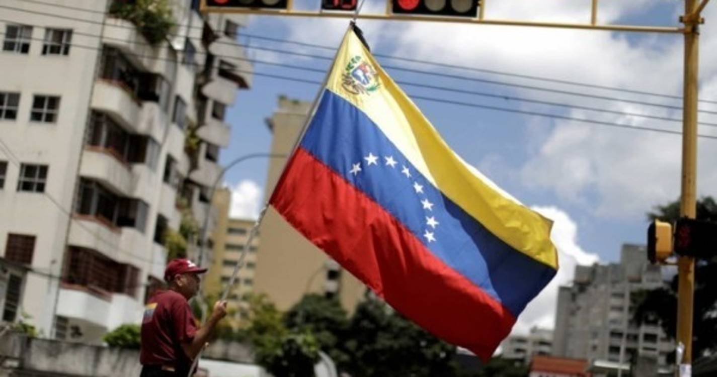 Venezuela: Grupos criminosos recrutaram crianças e adolescentes em Caracas