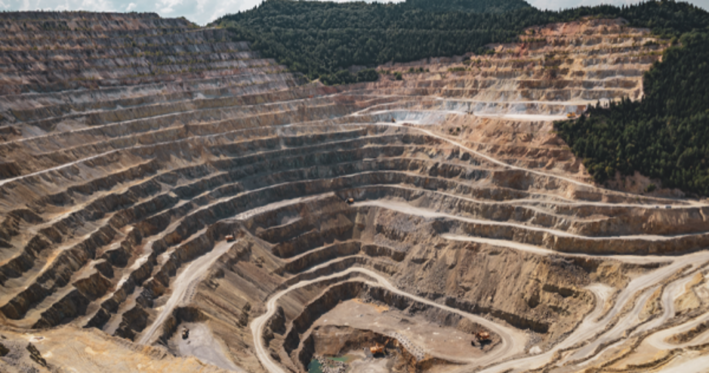 Mineração ilegal ameaça segurança nacional da África do Sul - Governo