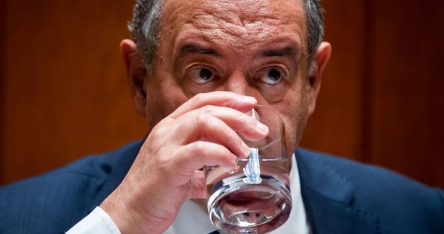 Covid-19: Ministro da Economia teme que aumento de contágios possa afetar recuperação do turismo