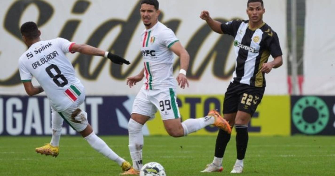 II Liga: Nacional perde com o Estrela da Amadora
