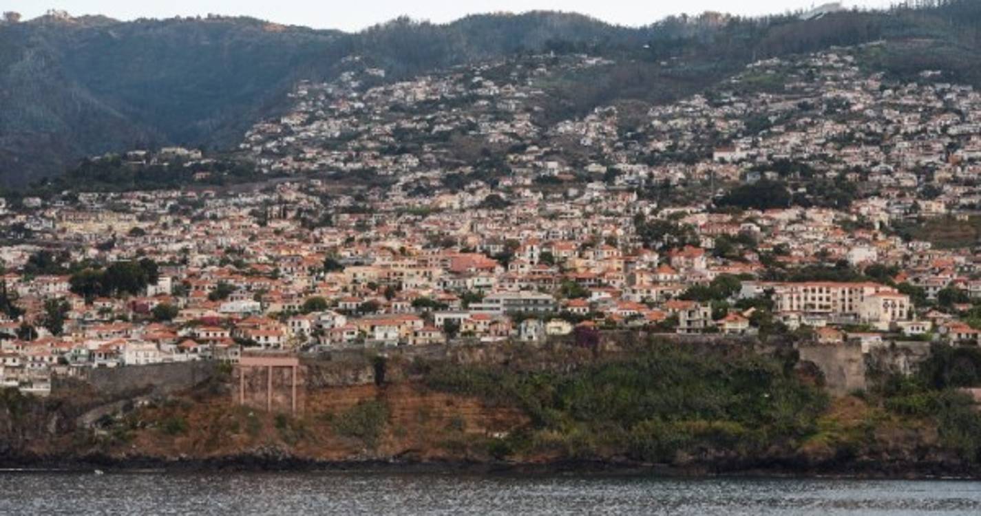 Obras afetam Rua do Lazareto e Rua Nova da Igreja, em São Gonçalo
