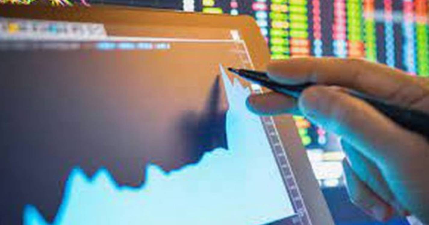 Bolsa de Lisboa fecha positiva e PSI avança 0,06%