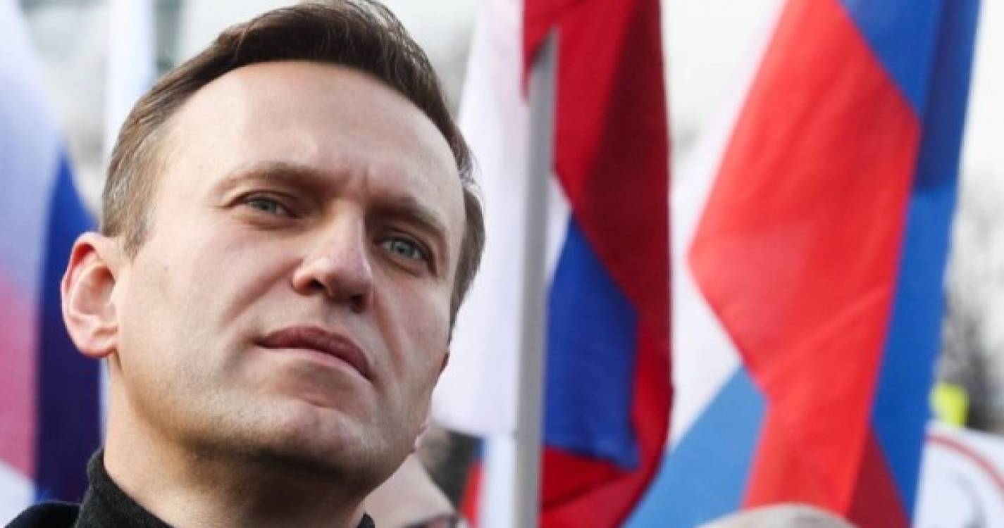 Navalny: UE exige libertação &#34;imediata e incondicional&#34; de opositor um ano após detenção