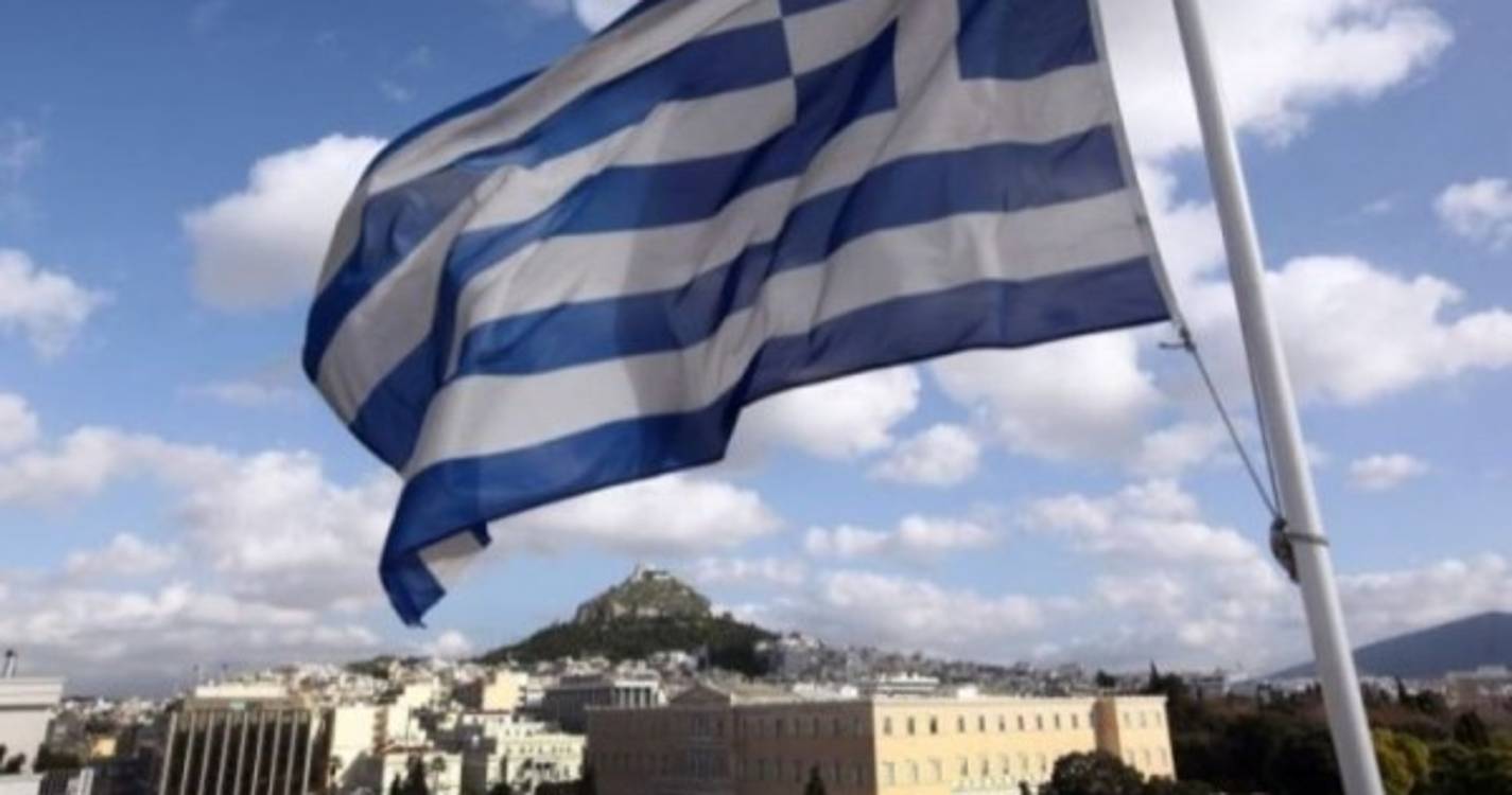 Grécia enfrenta greve geral após acidente ferroviário que provocou 57 mortos