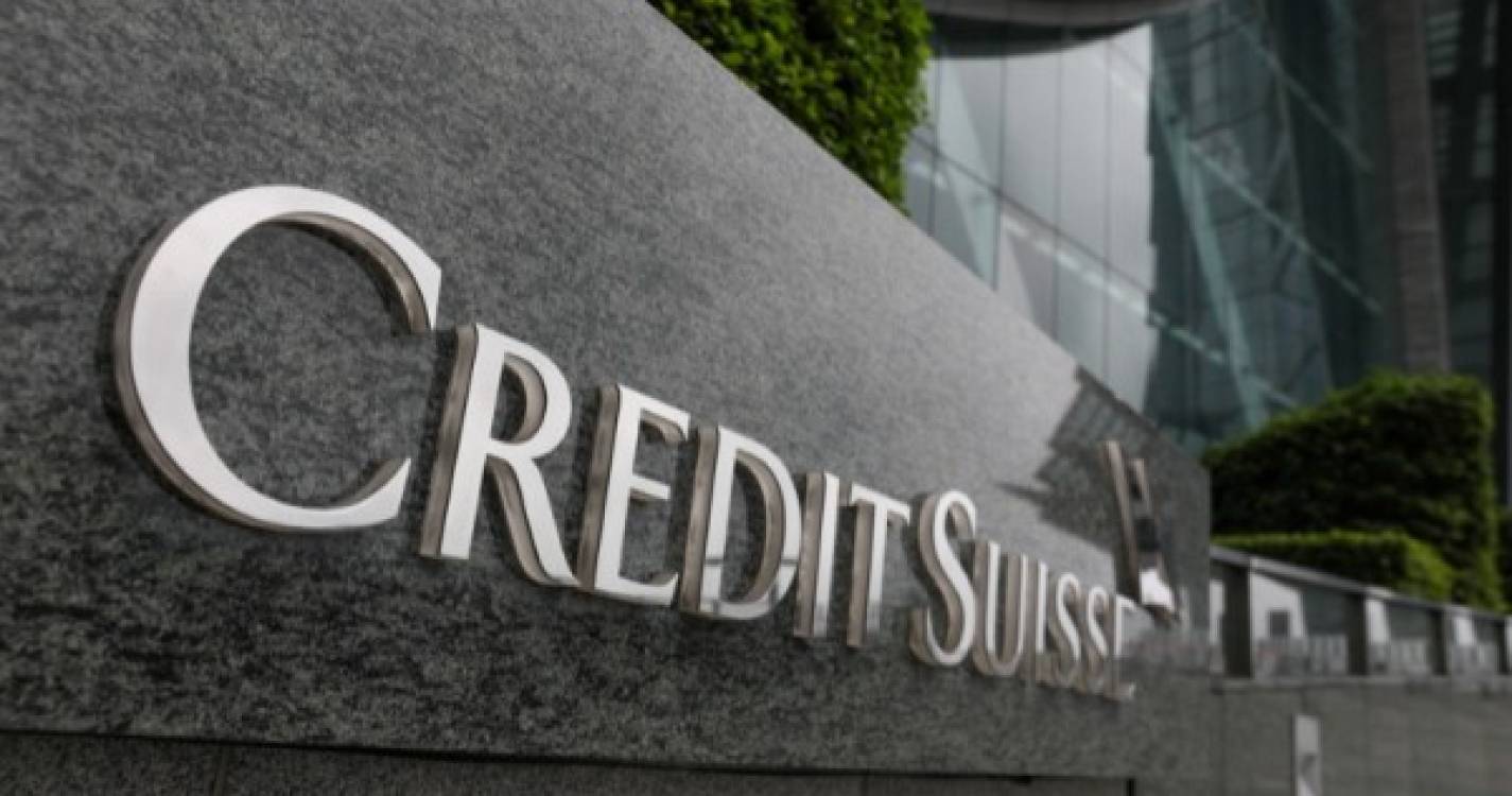 Regulador bancário suíço admite responsabilizar administradores do Credit Suisse